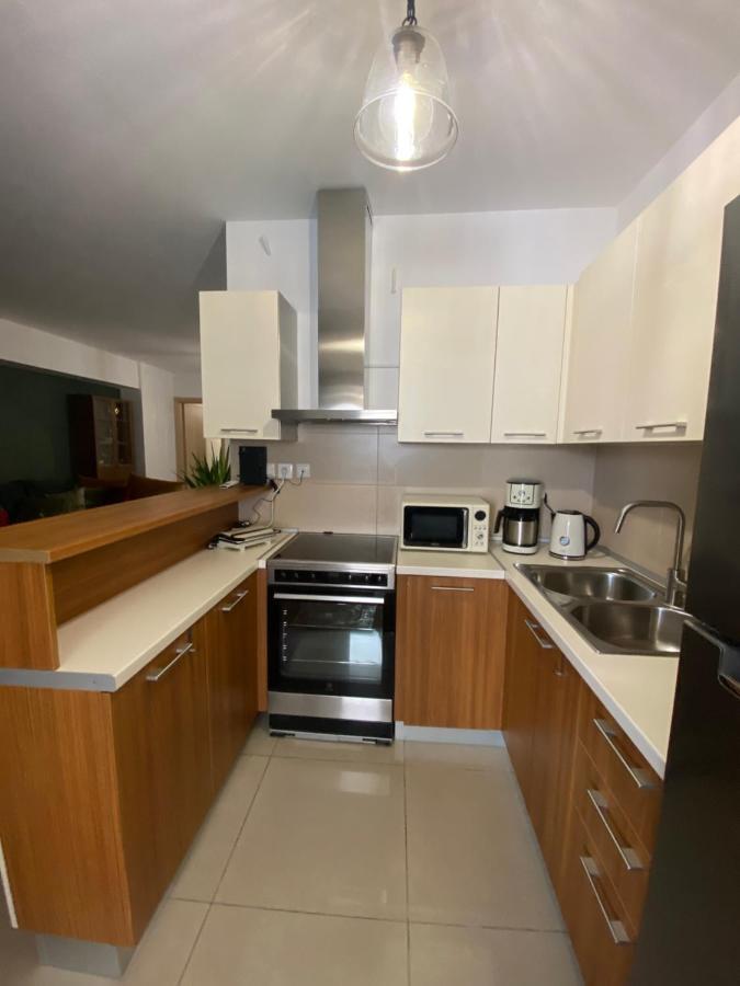 Little John Luxury Apartment Piraeus Ngoại thất bức ảnh